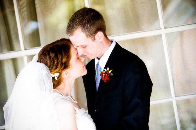 wedding-photography-portraits-outside-2.jpg
