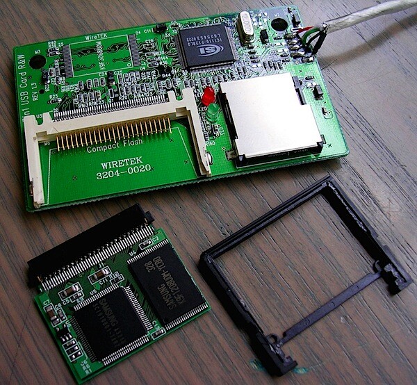 CF card & reader 2.jpg