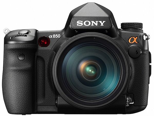Sony a850_front.jpg