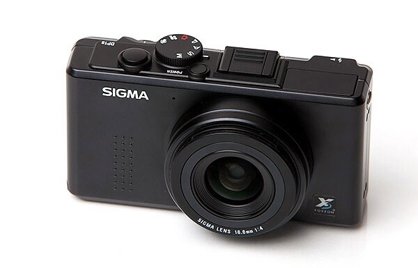 Sigma-DP1s-exterior-front.jpg
