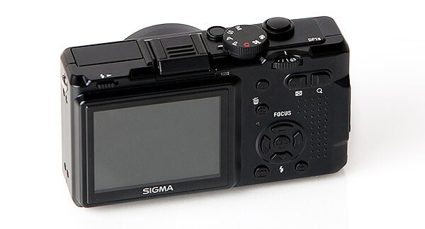 Sigma-DP1s-exterior-rear.jpg