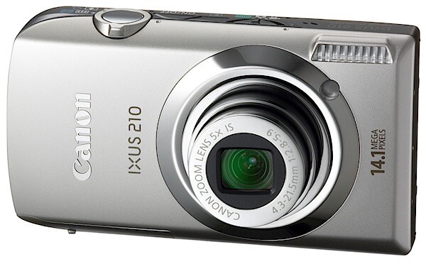IXUS 210_Silver_01.jpg