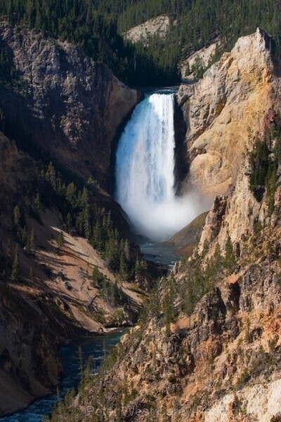 Yellowstone Falls, USA