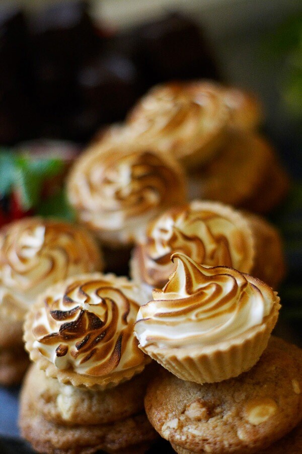 dessert table closeup.jpg