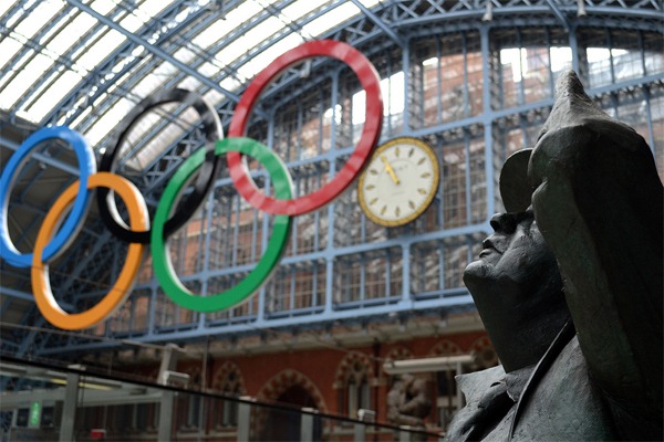 Olympic Rings at St. Pancras