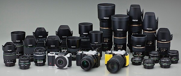 Pentax K-01_lens group.jpg