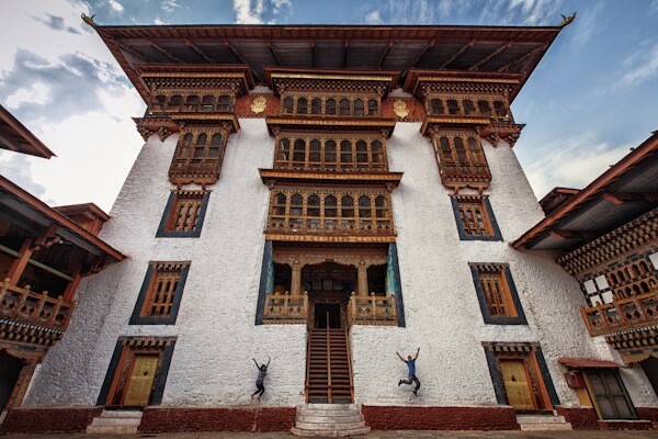 3_Punakha Dzong Jump.jpg