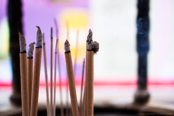 Joss sticks without color adjustments