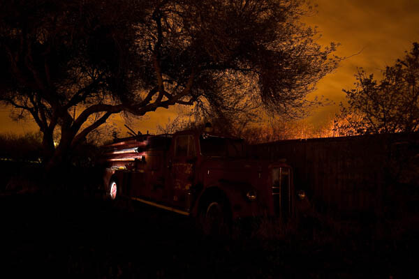 Lighting the back area where the hoses are.