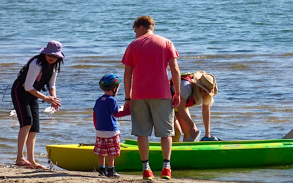 Family and kayaks 1.JPG