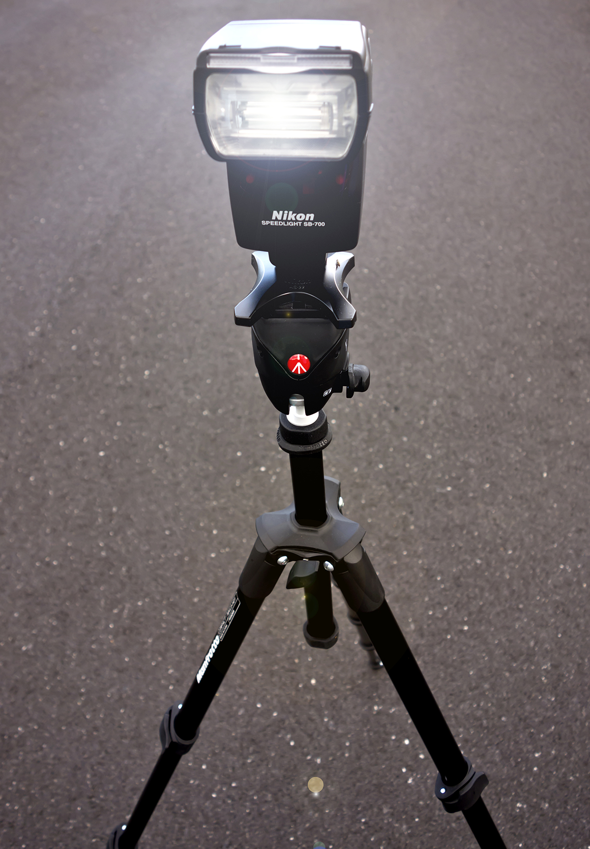 My SB700 speedlight on the Manfrotto Compact MKC3-H01