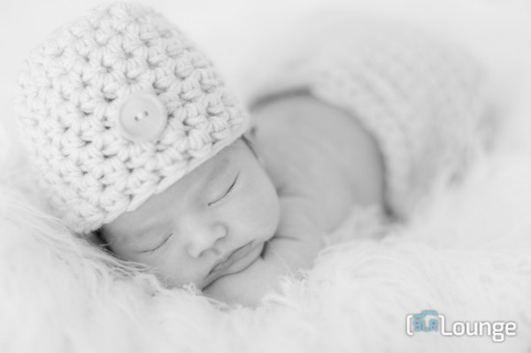 lightroom-5-tutorial-soft-black-and-white-newborn-0002