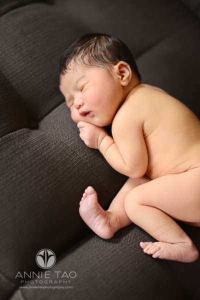 Annie-Tao-Photography-Lifestyle-Newborn-Photography-article-8