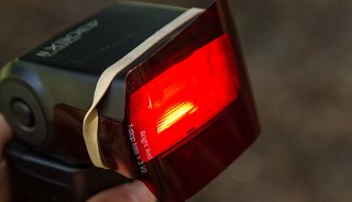 flash_redgel_rubberband_600.jpg