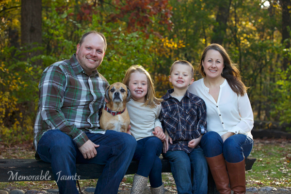 Traditional Outdoor Family Portraits Memorable Jaunts