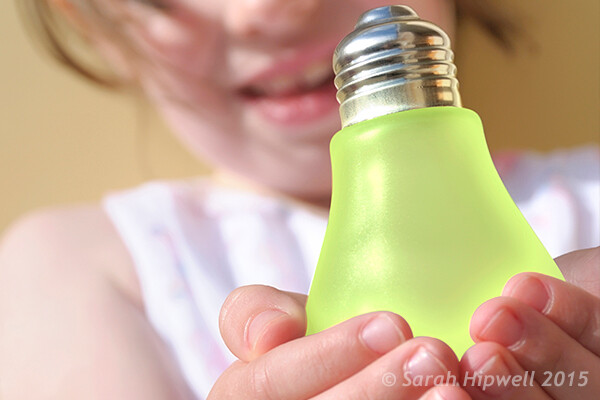 4 Lighting Effects You Can Create in Photoshop 1 Title-image-green-energy