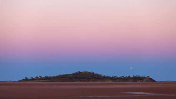 2014-10-08-Lake-Ballard-Lunar-Eclipse-115mm-1200