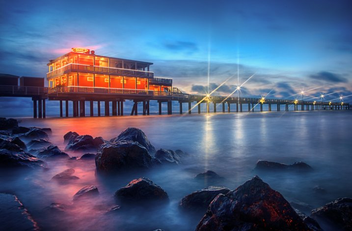 Night Photographer's Toolkit - Galveston fishing pier photo