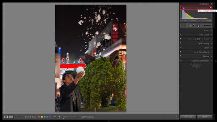 Clipped highlights are shown in red