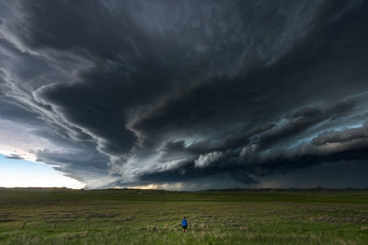 storm-chasing-article-4