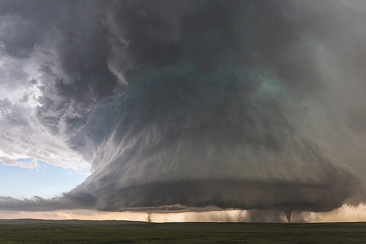 © Kelly DeLay. Sister tornadoes - Simla, Colorado