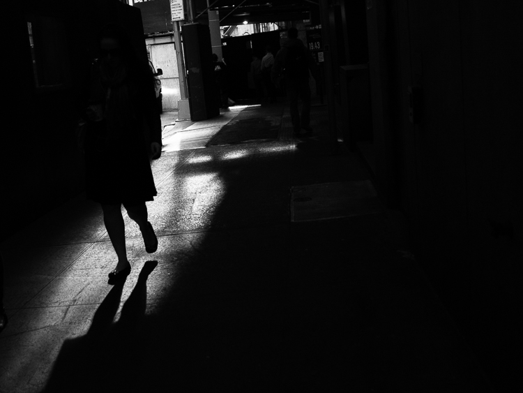 http://digital-photography-school.com/wp-content/uploads/2015/07/bw-darkness.jpg