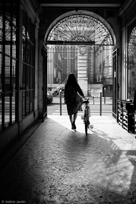 Color or Black and White for Street Photography? 2 B&W often works best when photographing silhouettes.