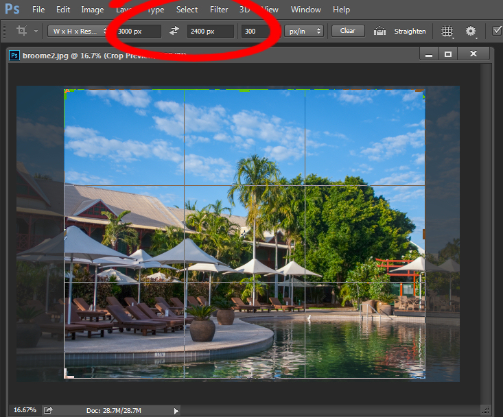 Crop an image in Photoshop setting size and resolution