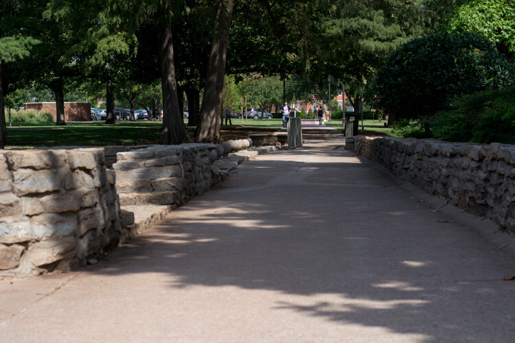 4 Ways the Time of Day Affects Your Photographs 8 morning-vs-afternoon-path-1345pm