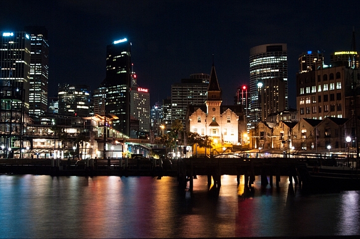 Sydney city shot with a tamron 28-200 lens