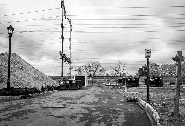 Road, New Jersey by Neil Persh