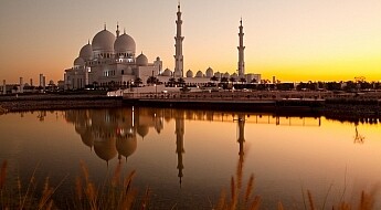 KavDadfar_Tripod_UAE