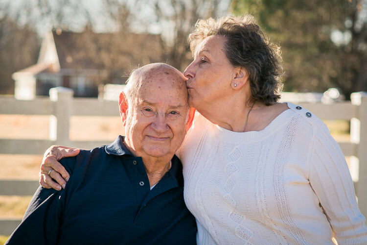 five-questions-before-photos-couple-barn