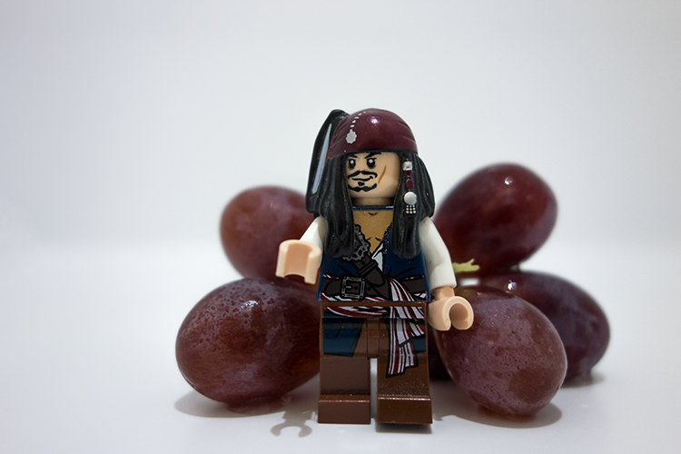 jack-sprat-with-grapes