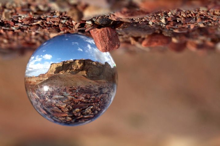 Deserts and canyons make for great locations to photograph with the ball. In this photo the ball is place on the ground, the stones in the foreground add a nice element to this photo.
