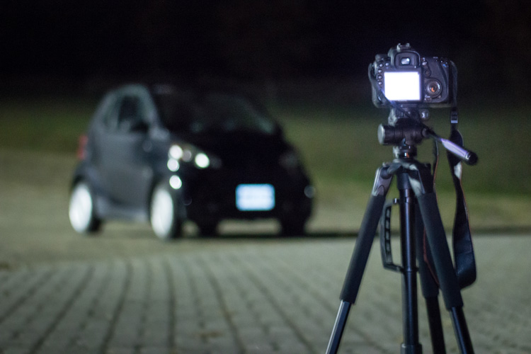 Behind the scenes of light painting car photography