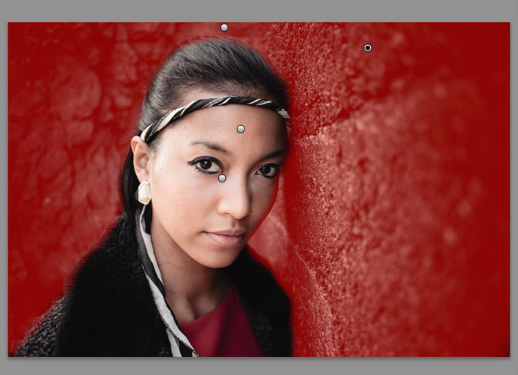 3 Ways Make Selective Color Portraits Using Lightroom and Silver Efex Pro 2