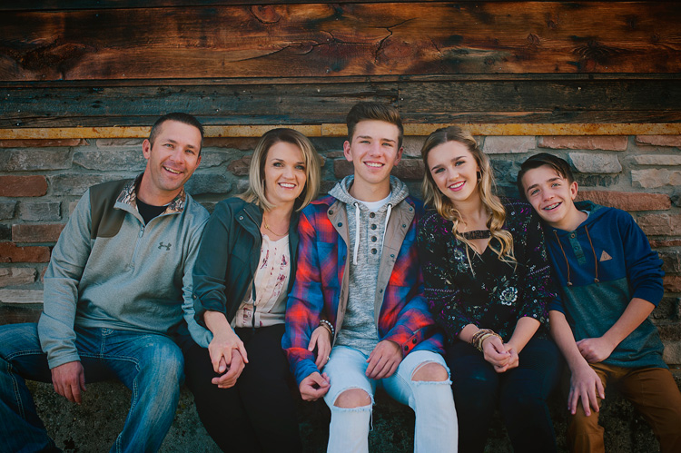 8 Tips for Getting Great Expressions in Family Portraits