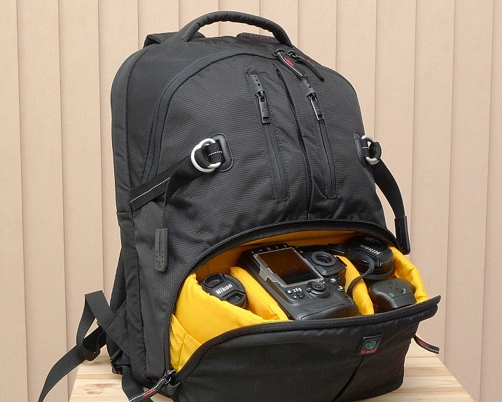 Backpack style camera bag