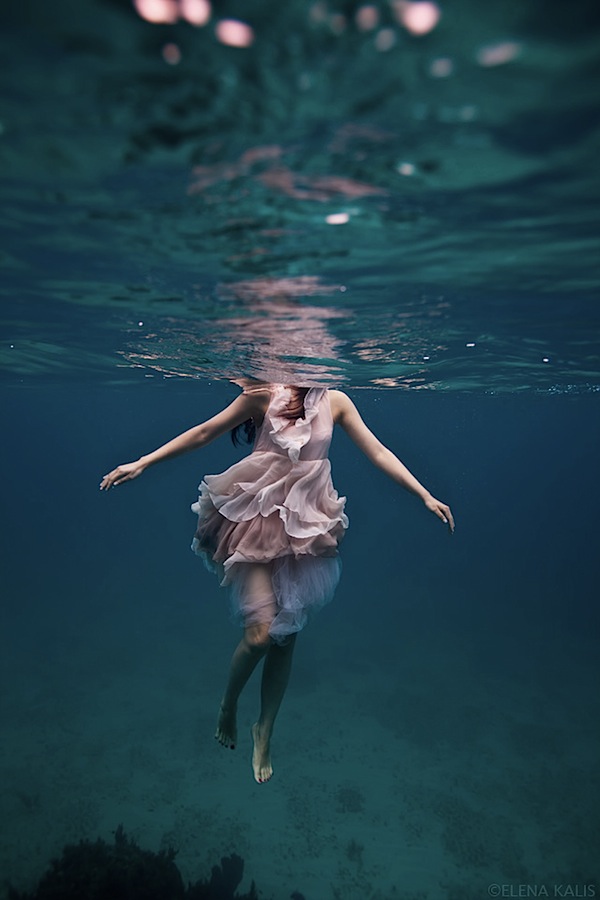 Interview with Underwater Photographer Elena Kalis [+12 Beautiful ...
