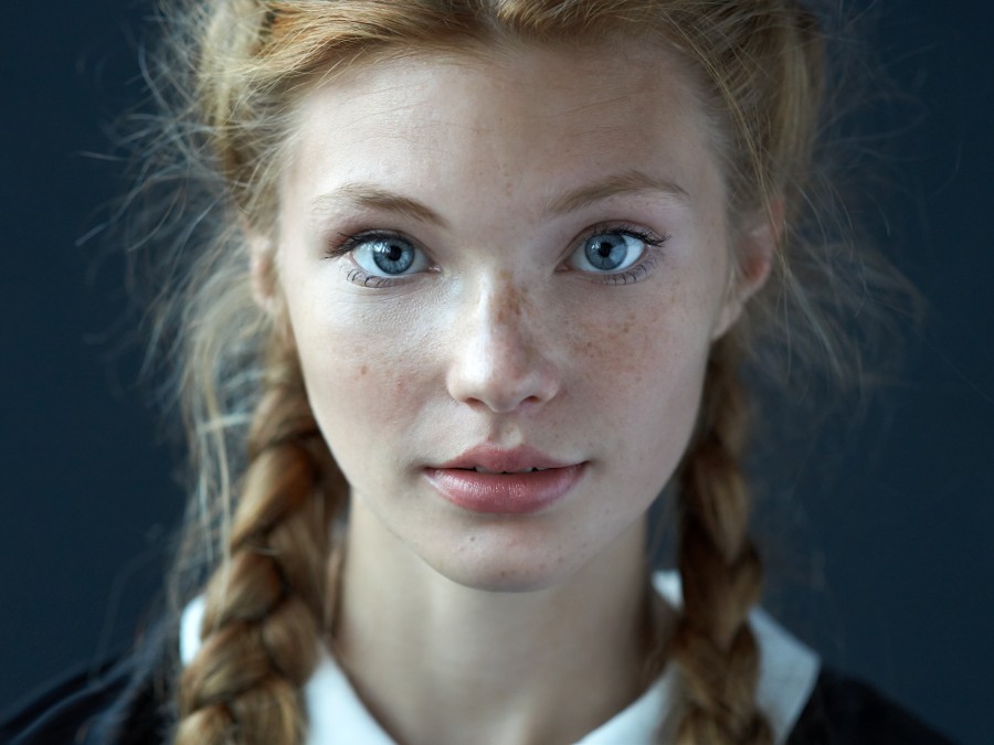 5 Examples of Beautiful Simple Portraits  Digital  