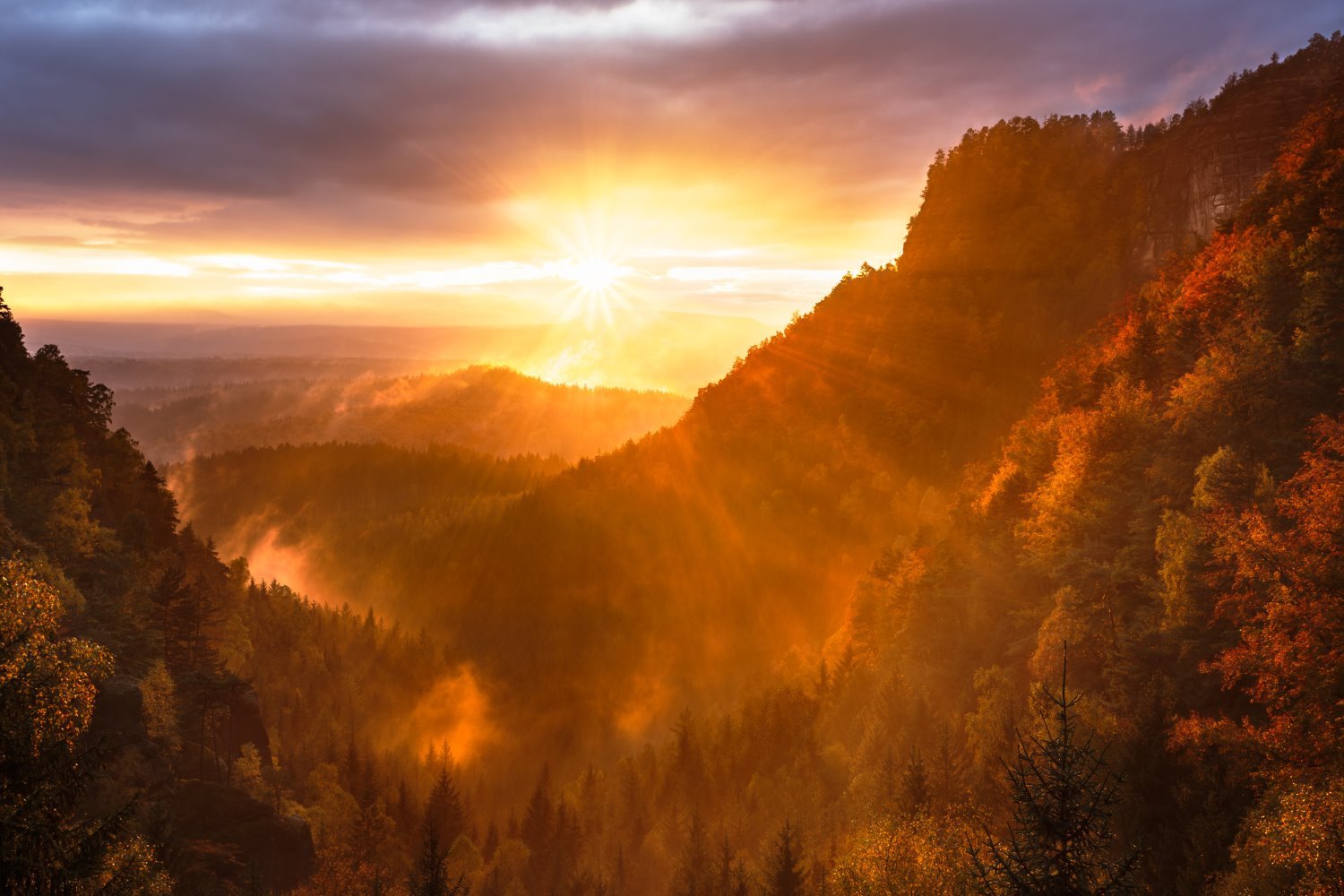 10 Tips For Golden Hour Landscape Photography
